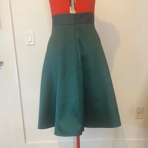 coast emerald green skirt line A for woman size 10, preowned